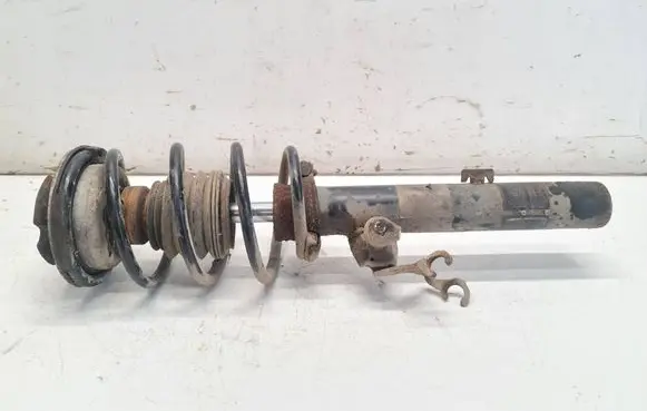 BMW 3 E90 E91 Front shock absorber with coil spring 31316786010 E9V001B 6786616