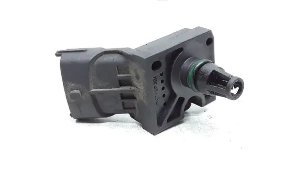 Volvo V70 Air pressure sensor 8677288 0261230090