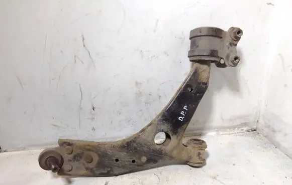 Volvo V50 Front lower control arm/wishbone