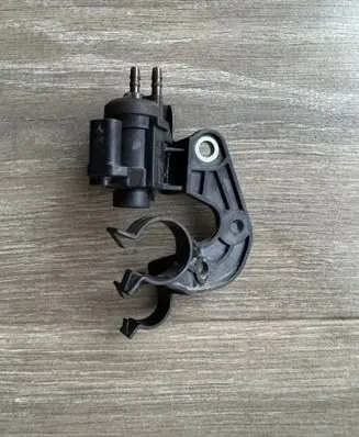 BMW 2 F44 Other engine bay part 8570591