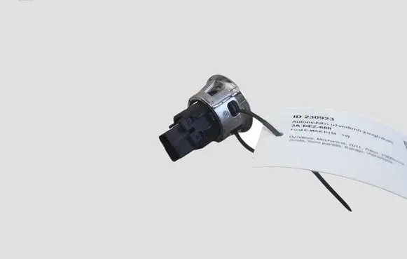 Ford C-MAX II Engine start stop button switch AM5T11572