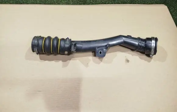 Citroen C4 Cactus Air intake hose/pipe Z12002897 9631110780