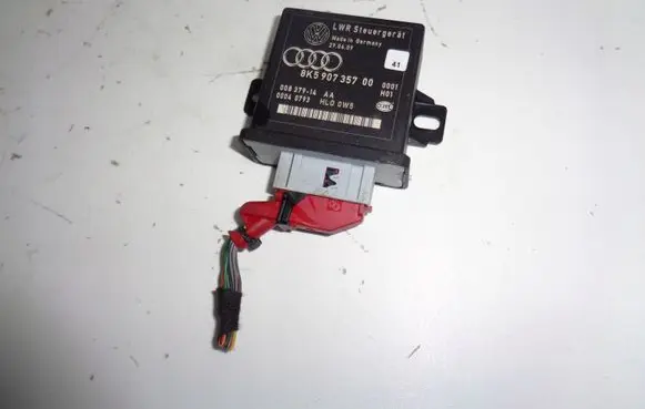 Audi A5 8T 8F Light module LCM 8K5907357