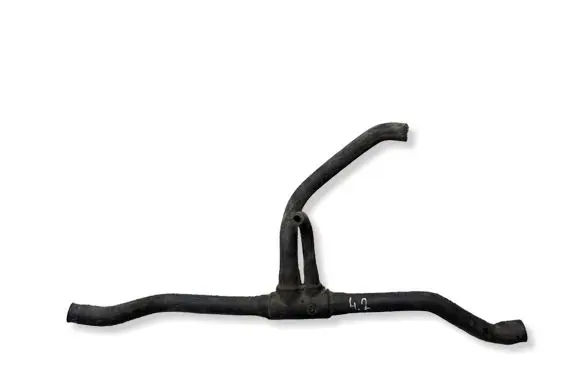 Audi A8 S8 D3 4E Engine coolant pipe/hose 