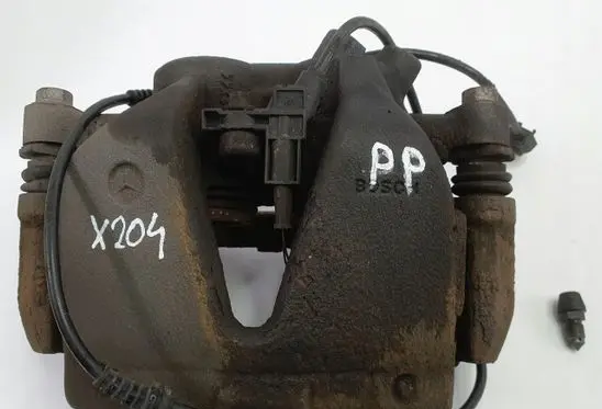 Mercedes-Benz GLK (X204) Front brake caliper