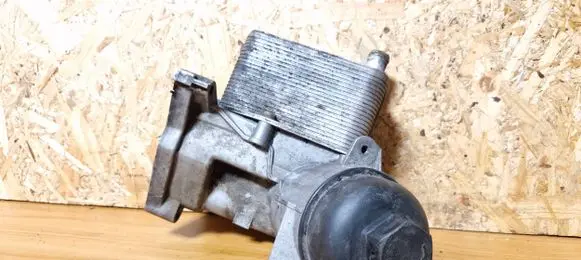 Engine oil radiator