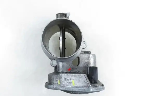 BMW 5 E60 E61 Throttle body valve 7791481