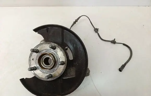 Chevrolet Malibu Front wheel hub 