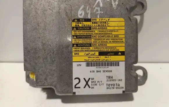 Toyota Avensis T250 Airbag control unit/module 8917005220 215955102