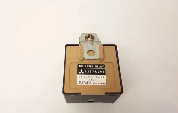 Mitsubishi Grandis Oil pressure relay 1257A002 0680005300