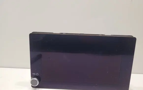 Radio/CD/DVD/GPS head unit