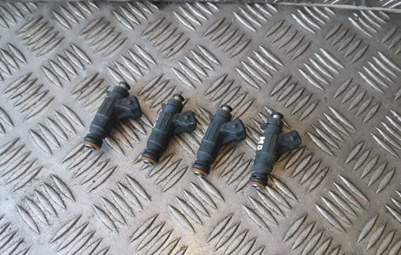 Mercedes-Benz A W168 Fuel injectors set A0000788723 0280155753