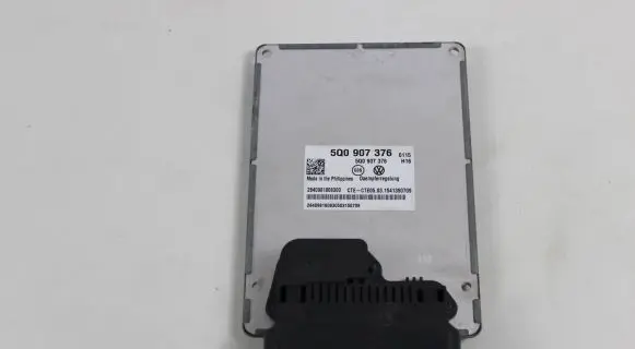 Volkswagen PASSAT B8 Other control units/modules 5Q0907376