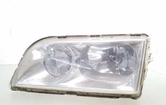 Volvo S40, V40 Headlight/headlamp 30899682