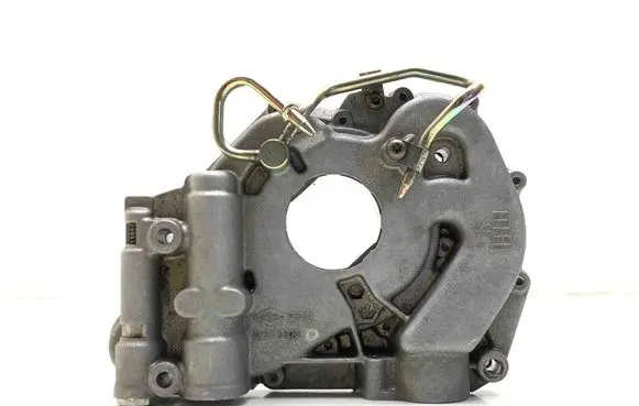 Jaguar XK8 - XKR Oil pump 2W936600