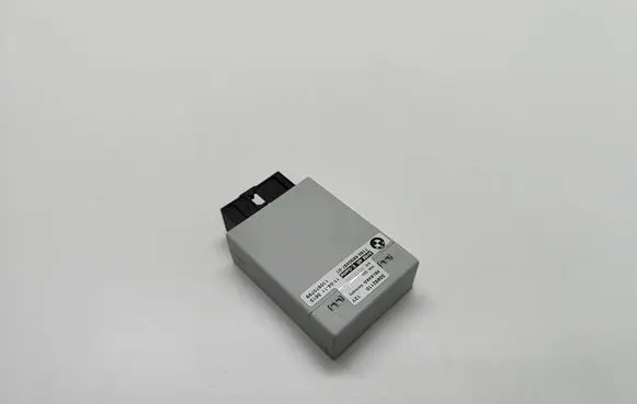 BMW 5 E60 E61 Tow bar trailer control unit/module 6850497 685049701 71606850497