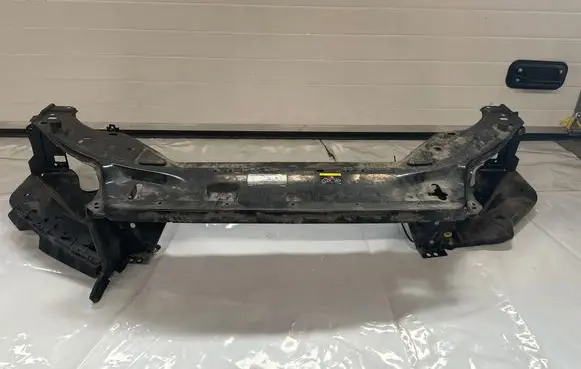 Volvo V70 Radiator support slam panel 31201211