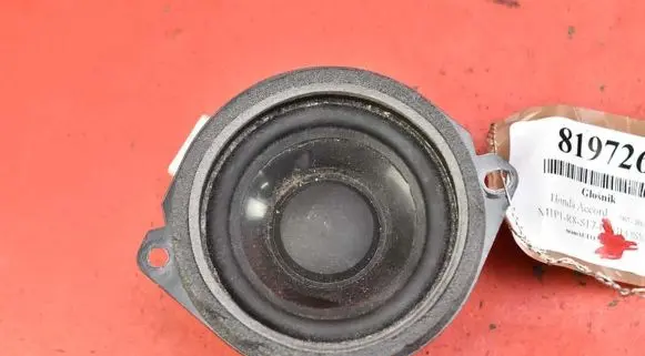 Honda Accord Subwoofer speaker EAS8PM193E
