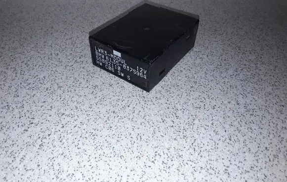 BMW 5 E39 Light module LCM 61358375964 8375964