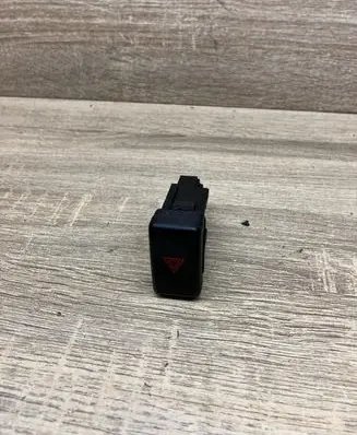 Mazda 3 I Hazard light switch BP4K664H0 03750330