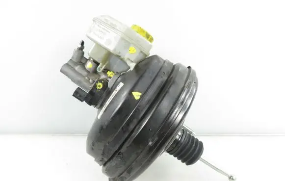 Porsche Cayenne (92A) Brake booster 7P0612101B