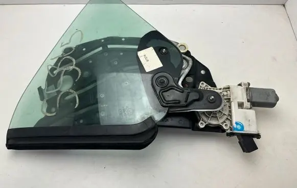 Ford Mustang V Vent/Glass mechanism 7505