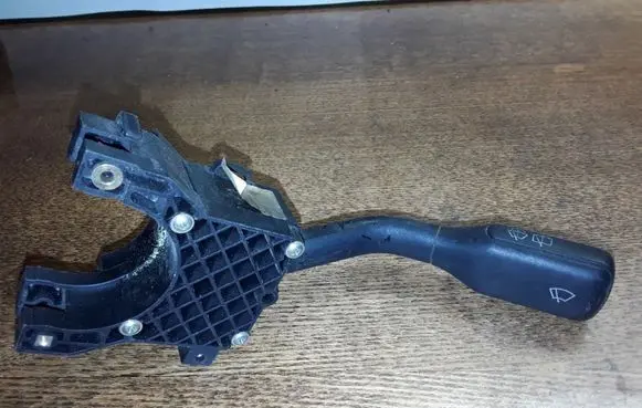 Audi A6 S6 C4 4A Wiper control stalk 25260EA000