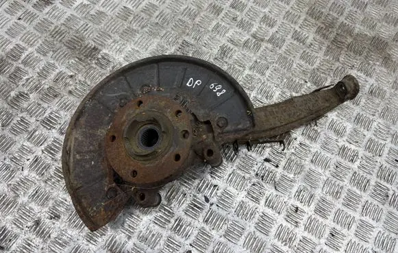 Audi Q7 4L Front wheel hub