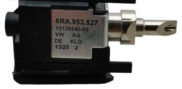 Seat Arona Other brake parts 6RA953527