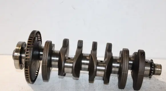 Volkswagen PASSAT B6 Crankshaft 06AF