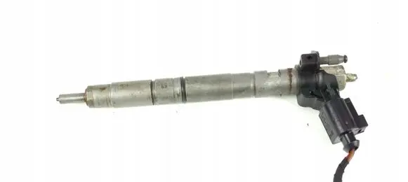 Audi A4 S4 B6 8E 8H Fuel injector 03L130277