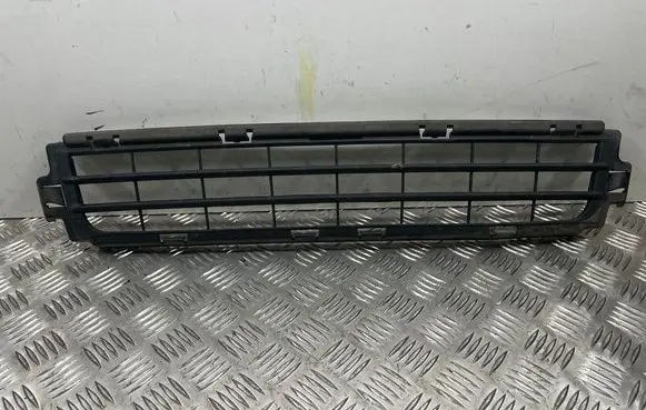 Volvo V50 Front bumper lower grill 30744911