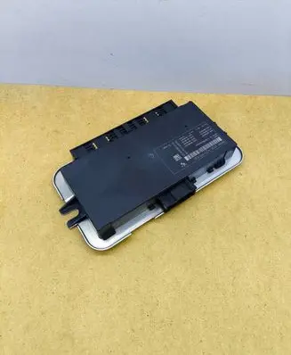 BMW 5 F10 F11 Light module LCM 9251975 005002003 HL002000000