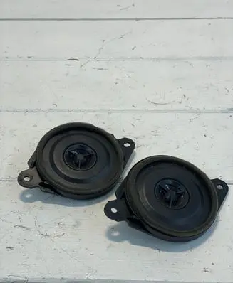 Mazda 6 Panel speaker 