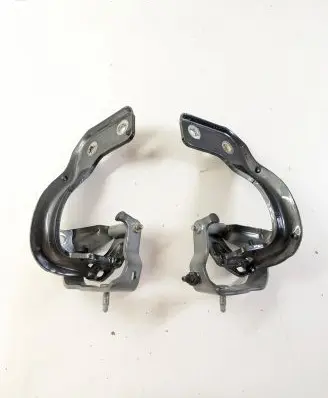 Audi Q5 SQ5 Tailgate/trunk/boot hinge 8R0827299A 8R0827300A