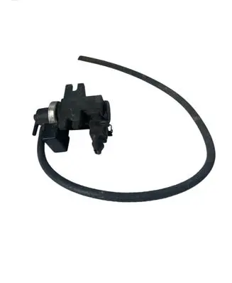 BMW 5 E39 Turbo solenoid valve 72279600 01T320 2247906