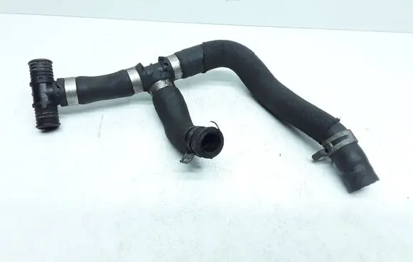 Volvo S60 Engine coolant pipe/hose