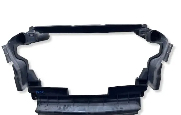 Mercedes-Benz GL X164 Intercooler air guide/duct channel 1645000116