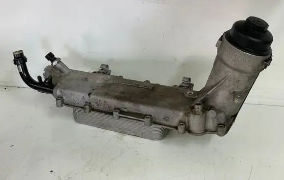 BMW 7 E65 E66 Oil filter mounting bracket 7792444