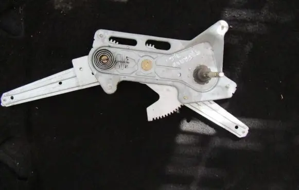 Renault Safrane Sliding door window regulator with motor