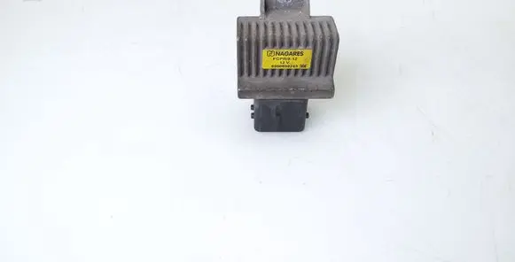 Renault Master III Glow plug pre-heat relay 8200859243