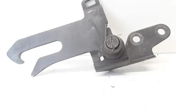 Volvo XC90 Engine bonnet/hood lock/latch loop/hook 8650486
