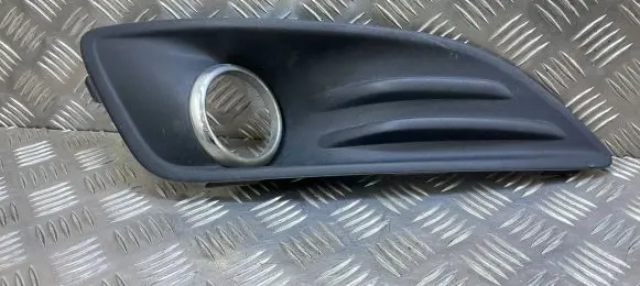 Ford Fiesta Front grill C1BB15A222C