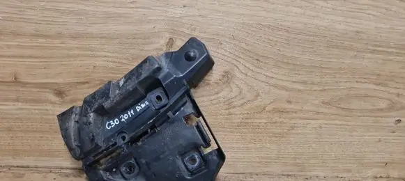 Volvo C30 Fender mounting bracket 31214885
