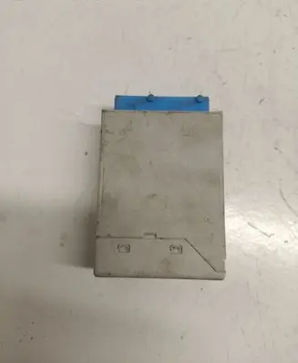BMW 3 E36 Window wiper relay 8366381