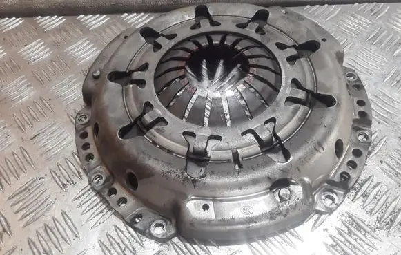 Nissan Almera Tino Pressure plate 