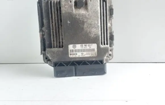 Skoda Octavia Mk2 (1Z) Engine control unit/module 03G906016F