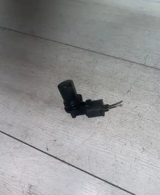 Ford Focus Camshaft position sensor 1S7F12K073AD