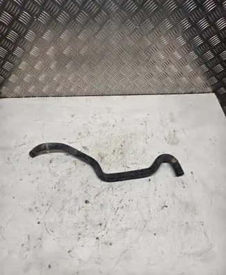 Toyota Prius (XW50) Engine coolant pipe/hose