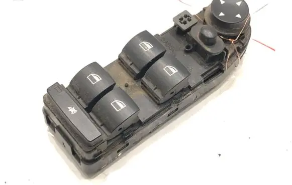 BMW 5 E60 E61 Electric window control switch 9122110